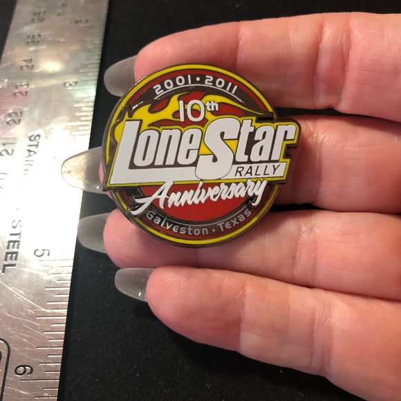 Lone Star Rally Galveston Texas 10th anniversary 2001-2011 biker lapel pin - Picture 1 of 5